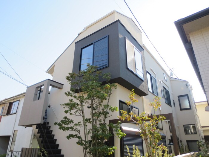 物件外観写真1　(外観写真)