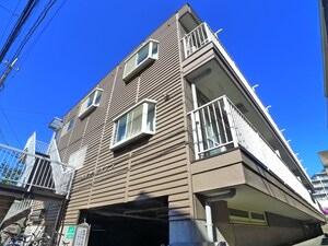 ハイツヨネクラ外観写真