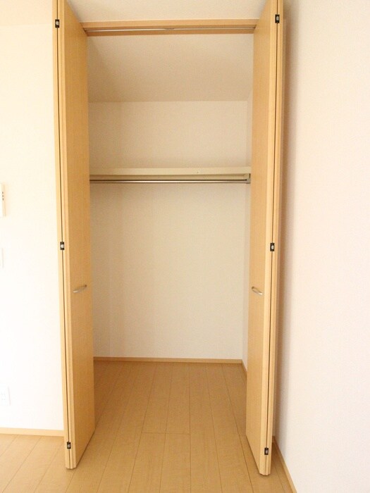 物件内観写真10　(収納)