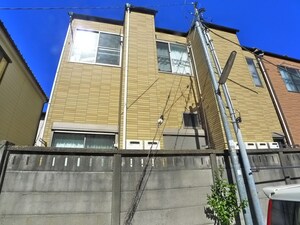 リヴィエ－ル綾瀬外観写真