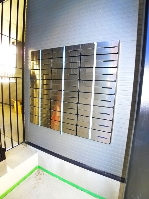 物件外観写真4　(建物設備)