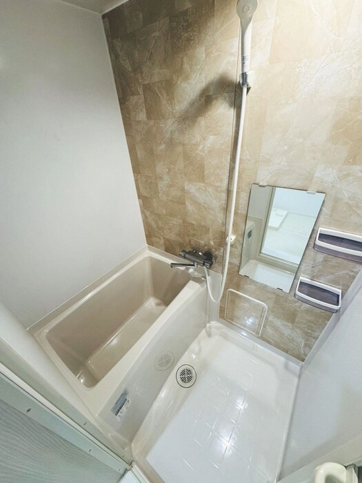 物件内観写真12　(バス／シャワールーム等)