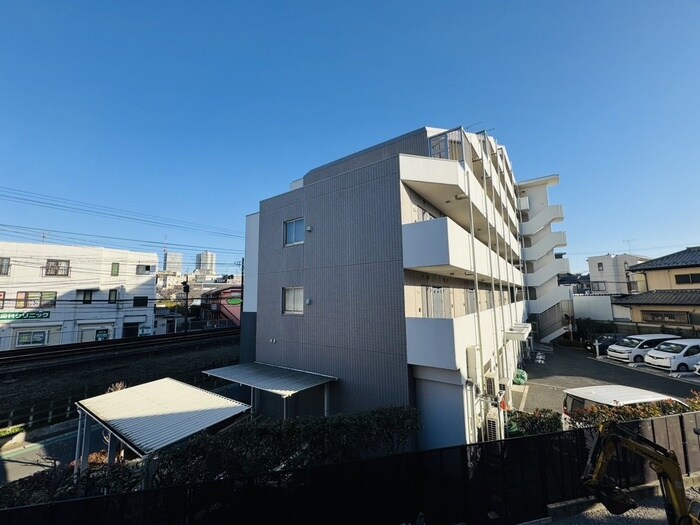 物件内観写真22　(室内からの展望)