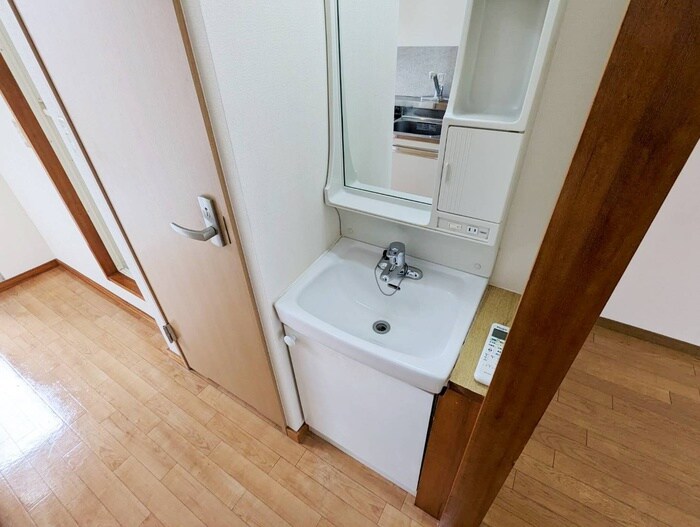 物件内観写真15　(洗面)