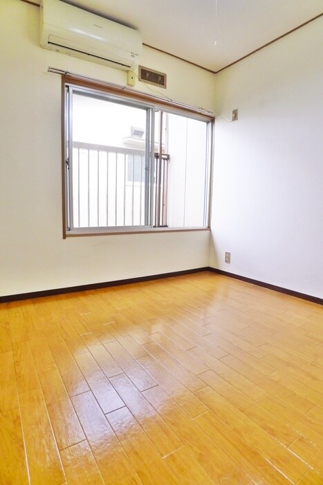 物件内観写真18　(居室)