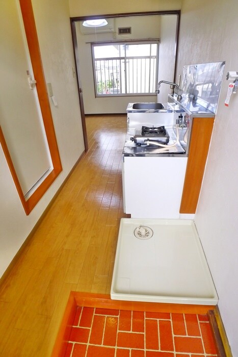 物件内観写真22　(玄関)