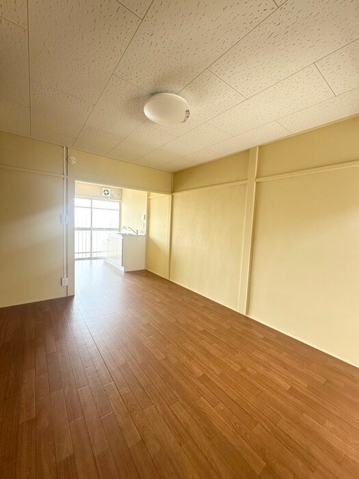 物件内観写真12　(居室)