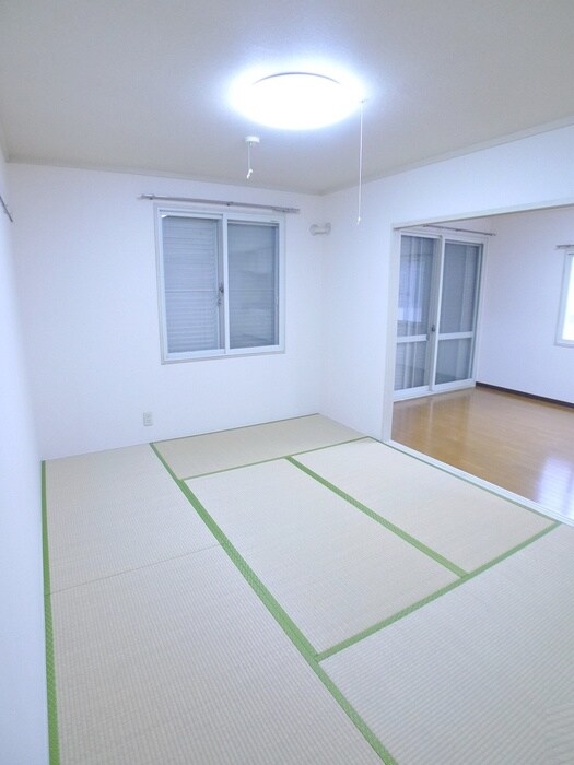 物件内観写真18　(居室)