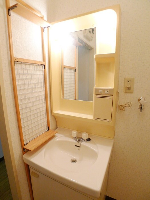 物件内観写真19　(洗面)