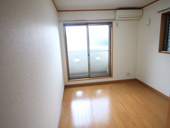 物件内観写真12　(居室)