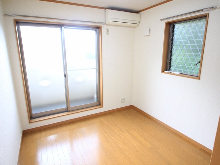 物件内観写真16　(居室)