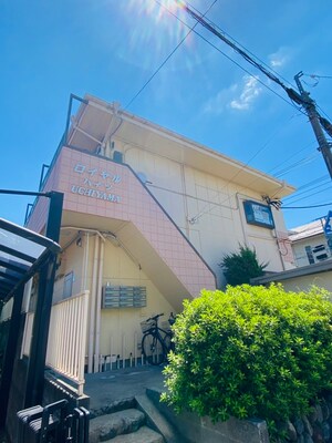 ロイヤルハイツ内山外観写真