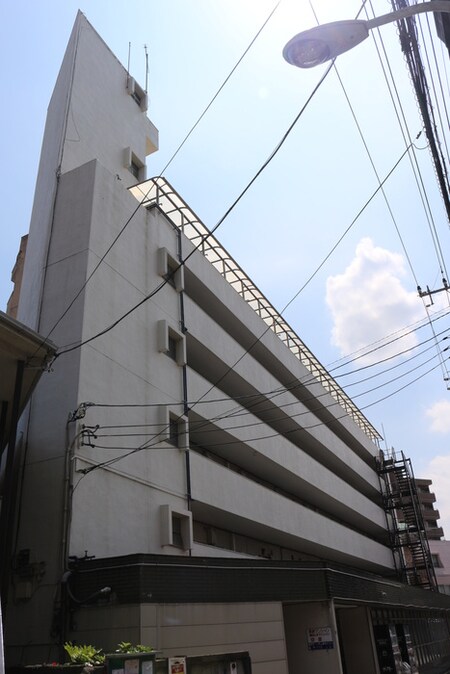 蒲田山本マンション外観写真