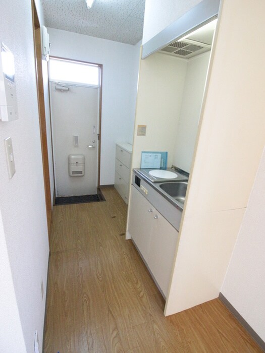 物件内観写真9　(居室)