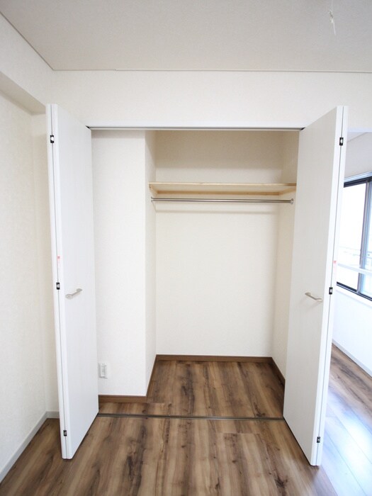 物件内観写真14　(収納)