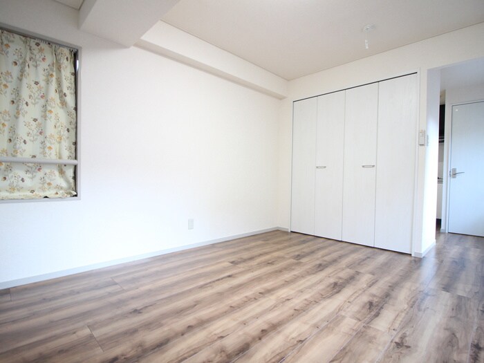 物件内観写真18　(居室)