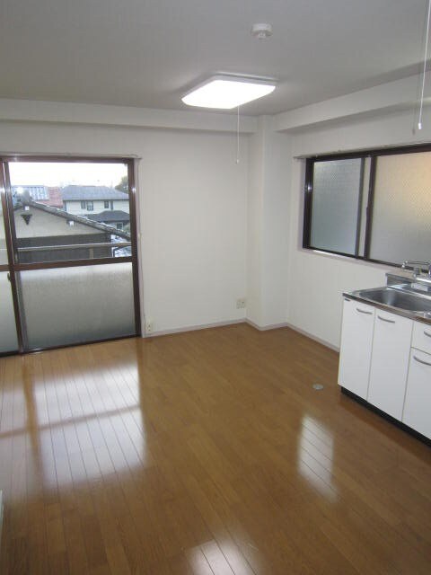 物件内観写真6　(居室)