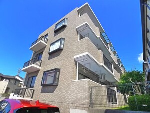 ポポラーレ西都賀外観写真