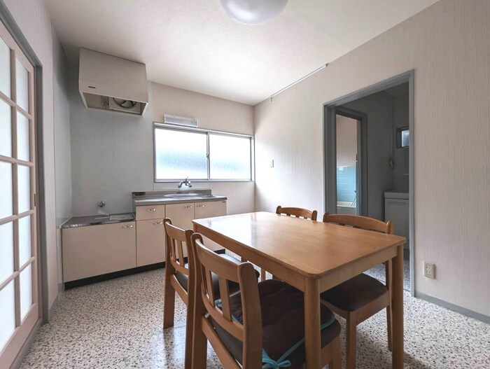 物件内観写真9　(居室)