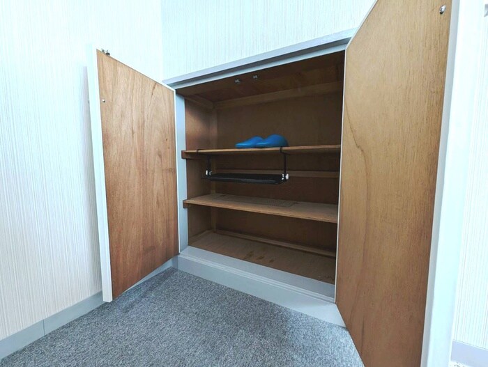 物件内観写真16　(靴箱)
