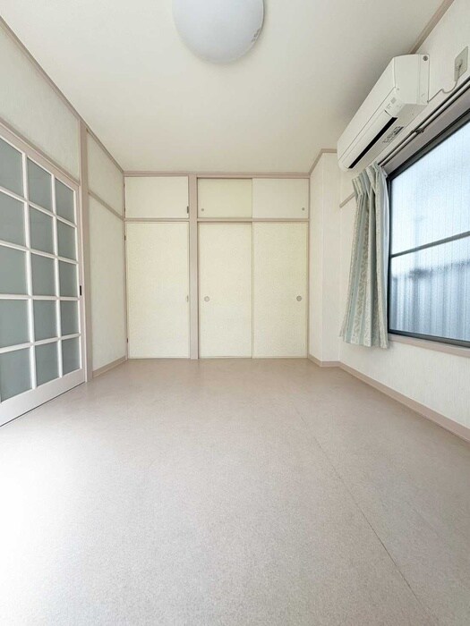 物件内観写真17　(居室)