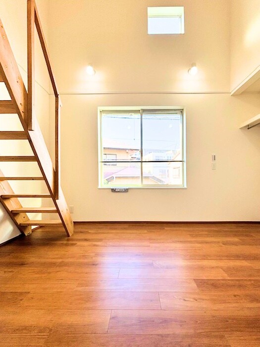 物件内観写真8　(居室)