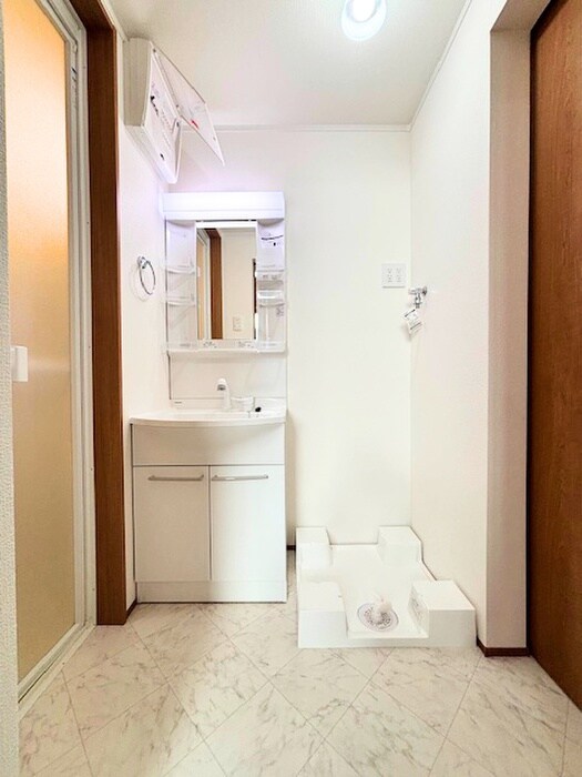 物件内観写真11　(洗面)