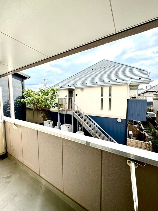 物件内観写真20　(室内からの展望)