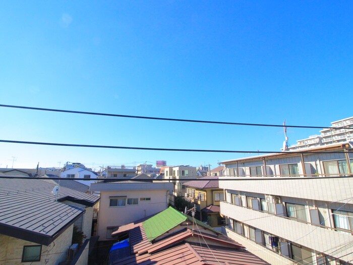 物件内観写真14　(室内からの展望)