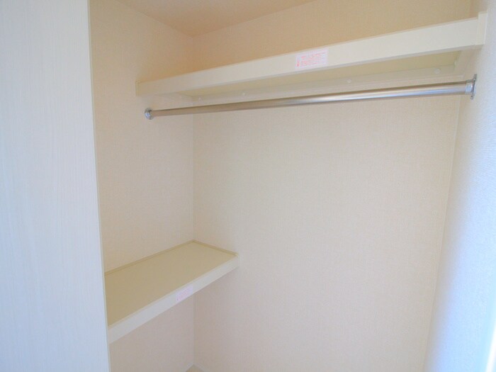 物件内観写真17　(収納)