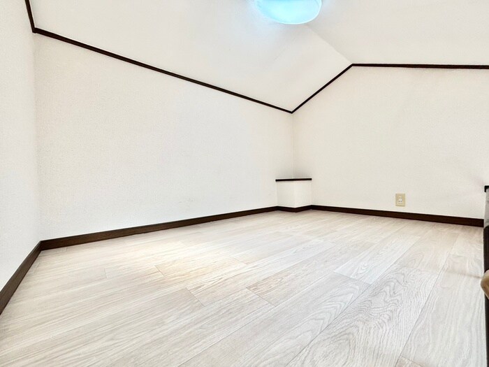 物件内観写真9　(ロフト)