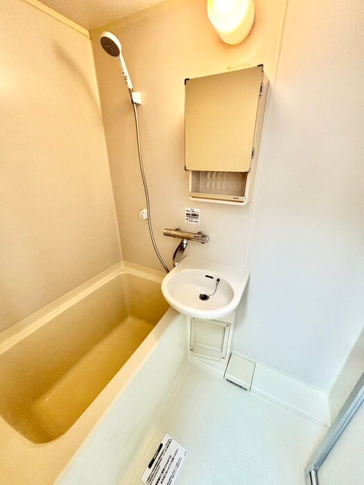 物件内観写真12　(バス／シャワールーム等)