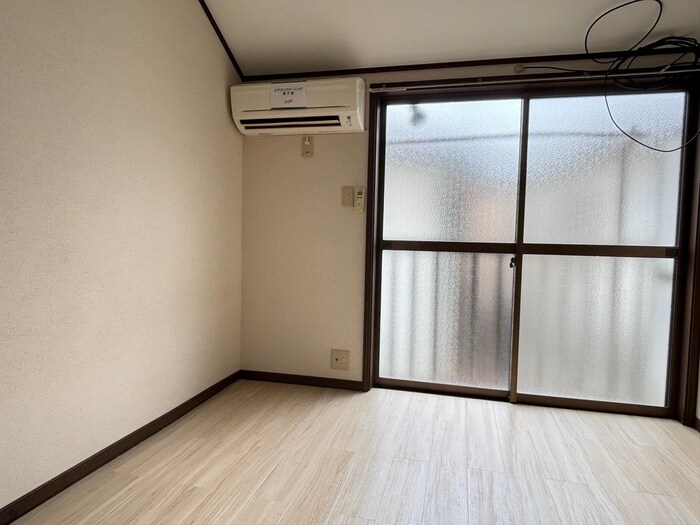 物件内観写真18　(居室)