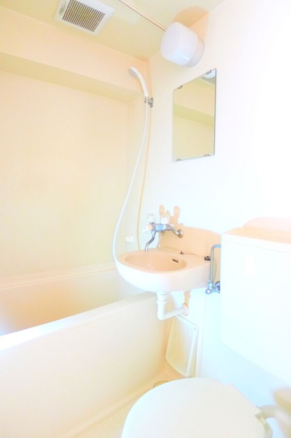 バス／シャワールーム等