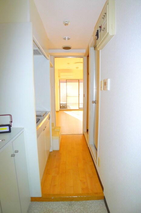 物件内観写真19　(廊下)