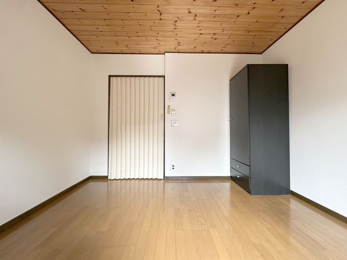 物件内観写真17　(居室)