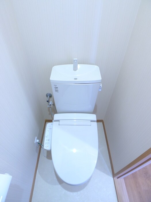 物件内観写真14　(トイレ)