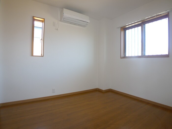 物件内観写真17　(居室)