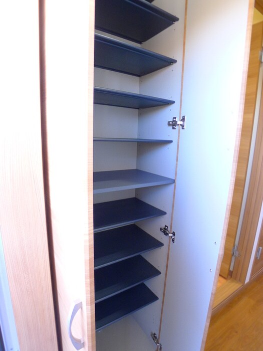 物件内観写真18　(靴箱)