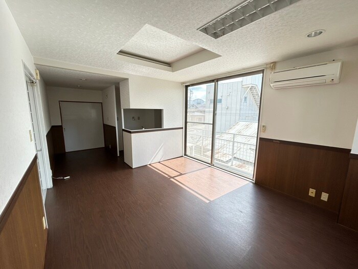 物件内観写真7　(居室)