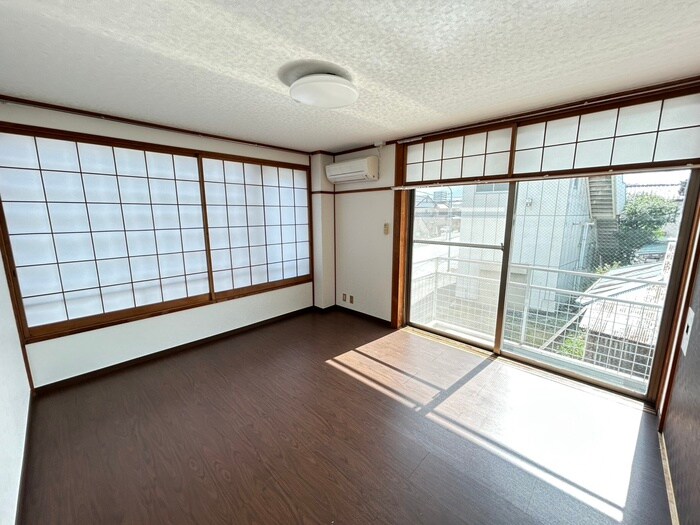 物件内観写真10　(居室)