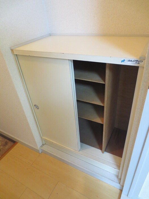 物件内観写真16　(靴箱)