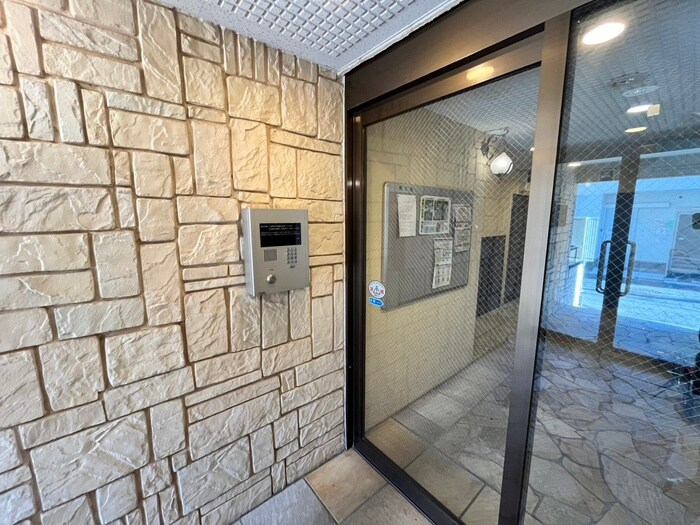 物件外観写真4　(建物設備)