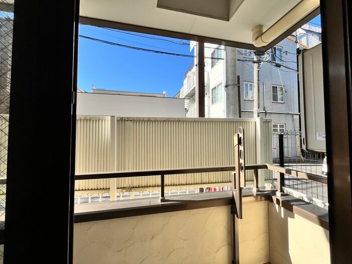 物件内観写真20　(室内からの展望)