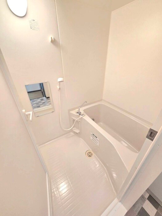 物件内観写真12　(バス／シャワールーム等)