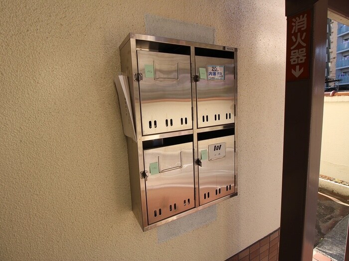 物件外観写真4　(建物設備)