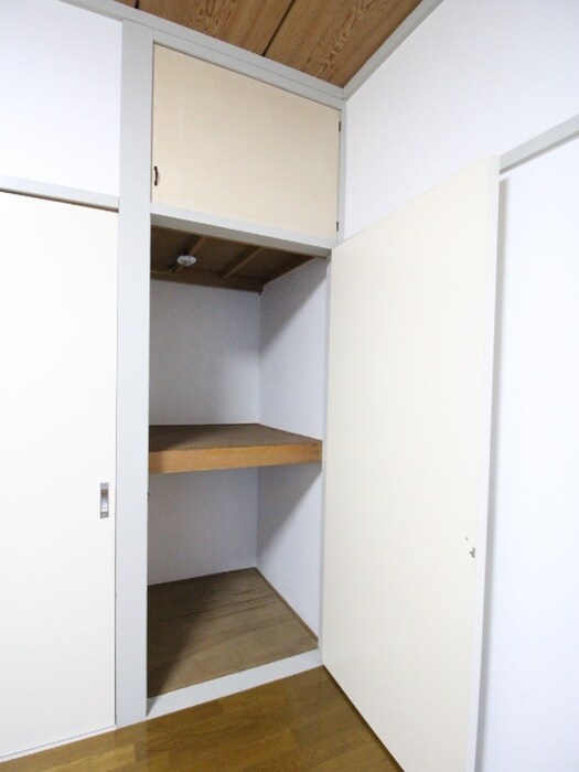 物件内観写真8　(収納)
