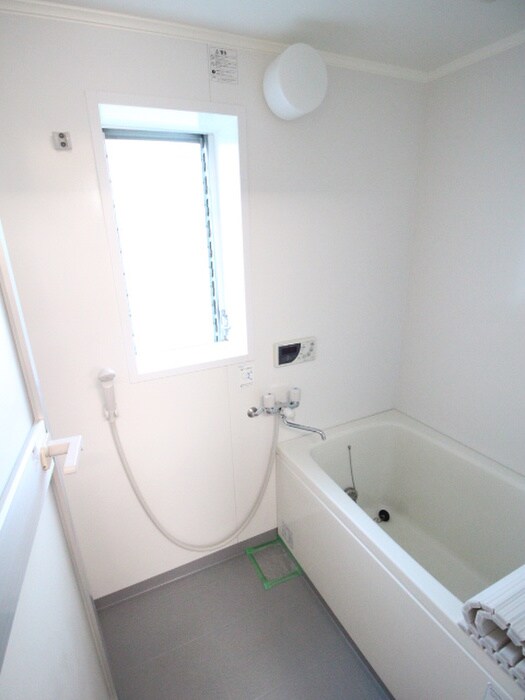 物件内観写真10　(バス／シャワールーム等)