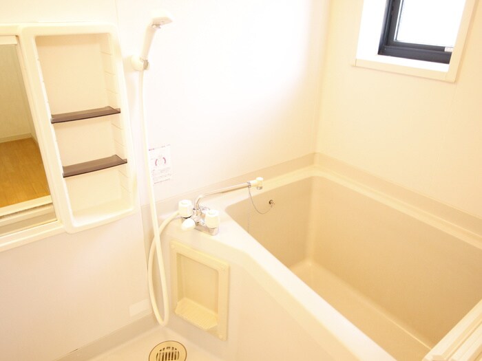 物件内観写真11　(バス／シャワールーム等)