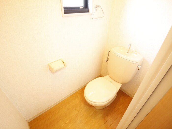 物件内観写真15　(トイレ)